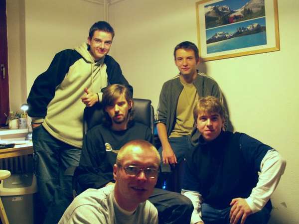 30717 B / 600 x 450 / pic2.jpg