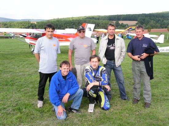 39040 B / 550 x 413 / alldet.jpg