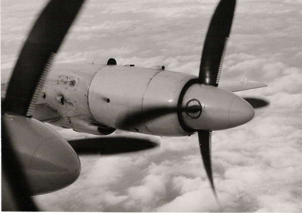 20736 B / 600 x 424 / Rad motorov vavo.jpg