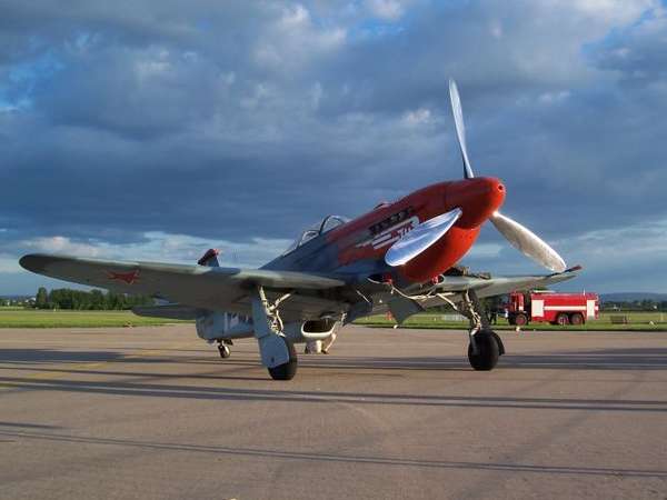 22700 B / 600 x 450 / Jak.jpg