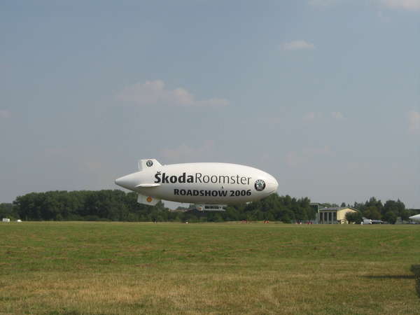 17006 B / 600 x 450 / Skoda vzducholod 006.jpg
