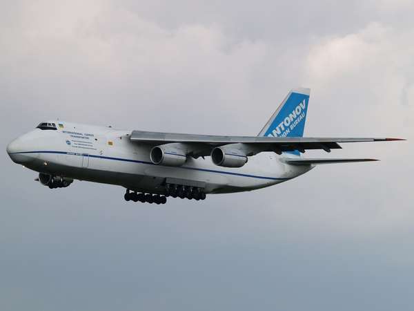 11674 B / 600 x 450 / an124.jpg