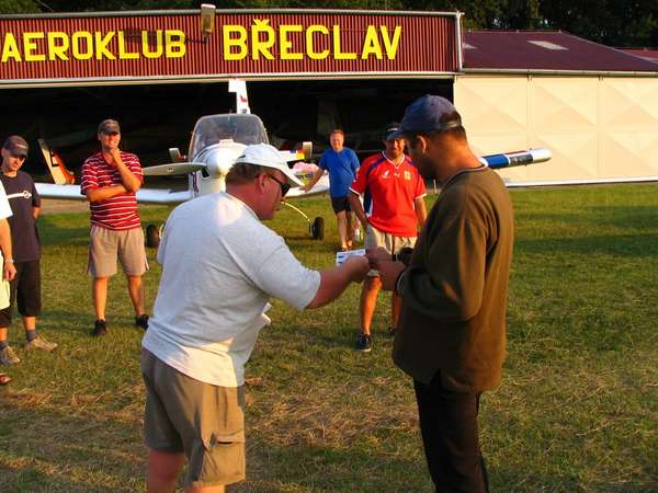 45133 B / 600 x 450 / soutez4.jpg