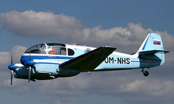 16562 B / 600 x 358 / Aero45.jpg