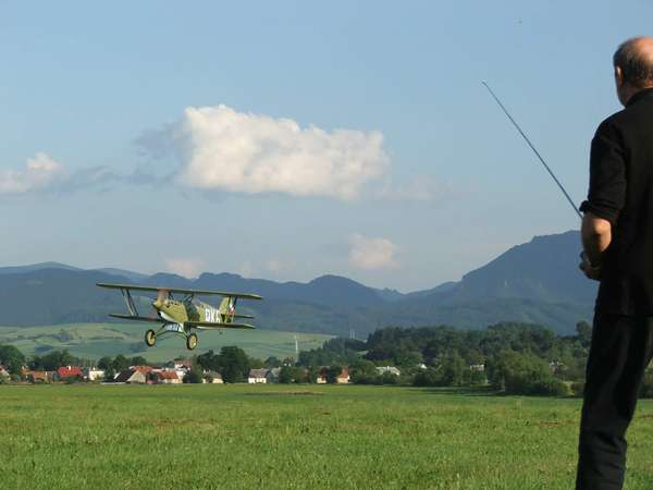 20395 B / 600 x 450 / avia pristva.jpg