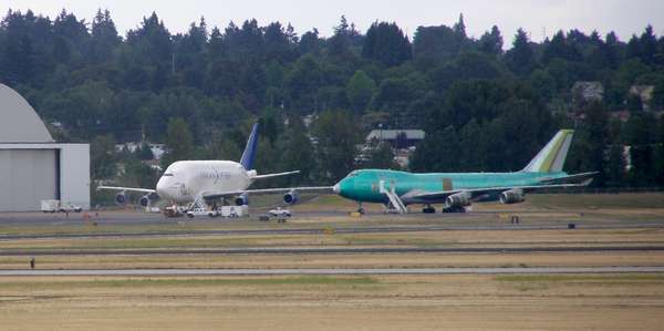 20631 B / 600 x 299 / Cargo 747 divna.JPG