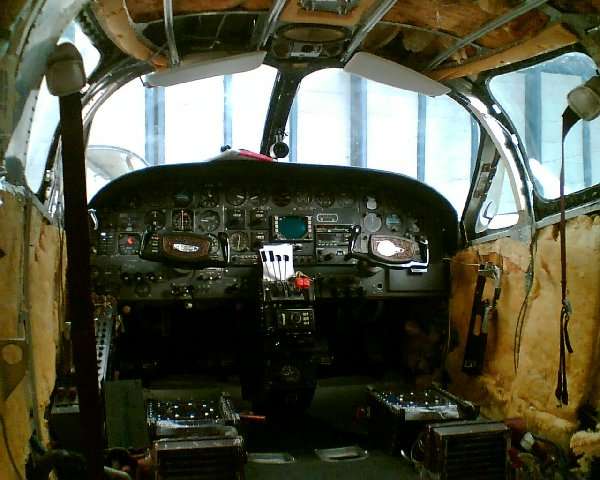 39584 B / 600 x 480 / C421panel2.jpg
