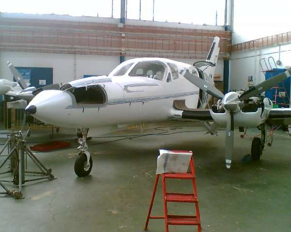 29700 B / 600 x 480 / C421ext.jpg