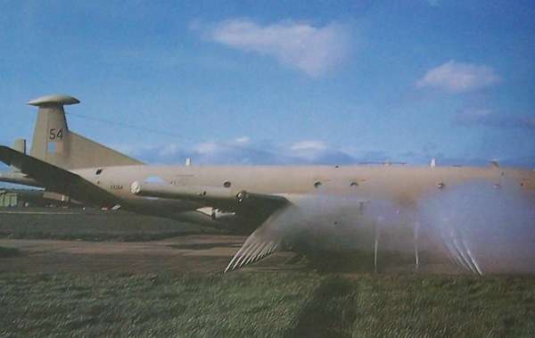 16020 B / 600 x 379 / Nimrod mycka.JPG
