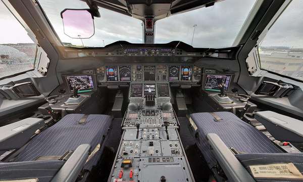 35910 B / 600 x 360 / panel 1.jpg