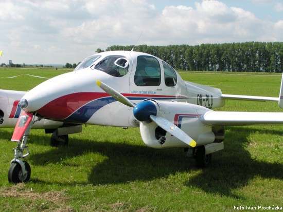 30753 B / 550 x 413 / img00002.jpg