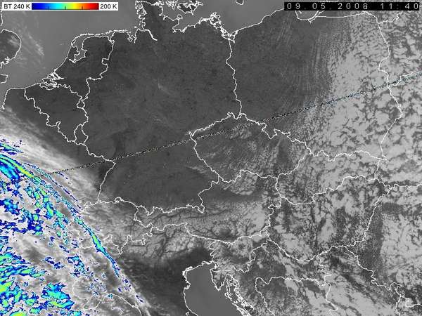 57827 B / 600 x 450 / 200805091140_NOAA18_CE_b4BT.jpg