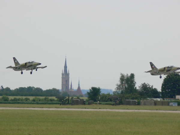14318 B / 600 x 450 / P1070525.JPG