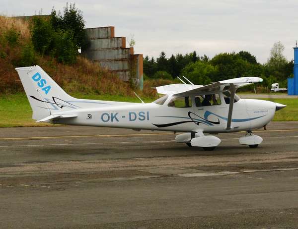 32002 B / 600 x 462 / P1100175xsm.JPG