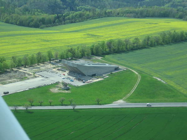 30712 B / 600 x 450 / IMG_0006.JPG