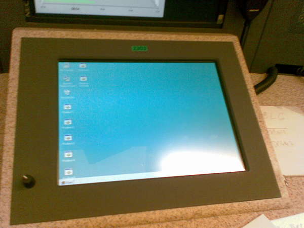 22215 B / 600 x 450 / 04112008.jpg