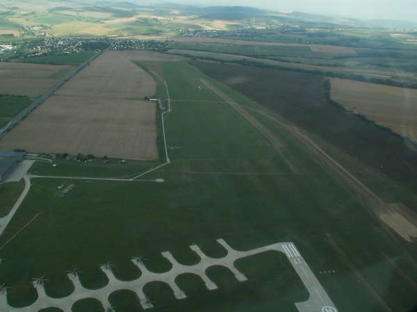 18519 B / 600 x 450 / PICT0634.JPG