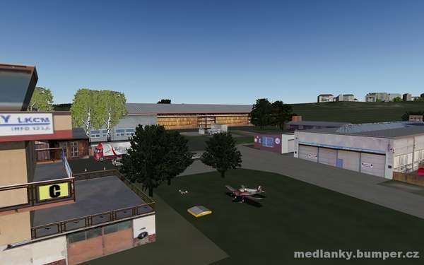 20854 B / 600 x 375 / Medlnky X-Plane.jpg