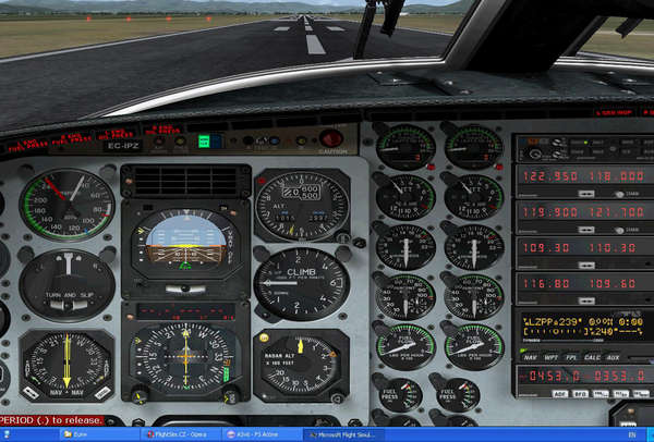 47751 B / 600 x 406 / Kompas.jpg