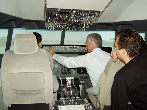 30847 B / 600 x 450 / 737ng_3.jpg