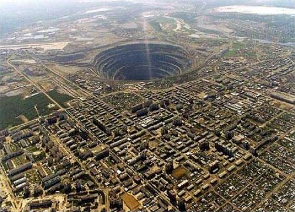 56647 B / 600 x 432 / mirny2.jpg