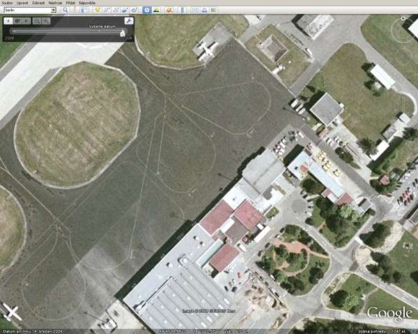 46305 B / 600 x 480 / LKMT2004.jpg