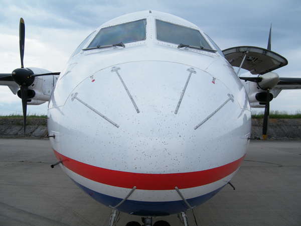 21779 B / 600 x 450 / ATR 42.JPG