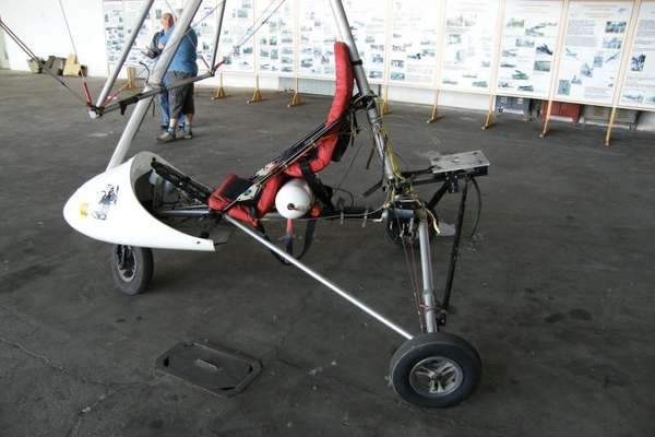 27918 B / 600 x 400 / DSCF1049.jpg