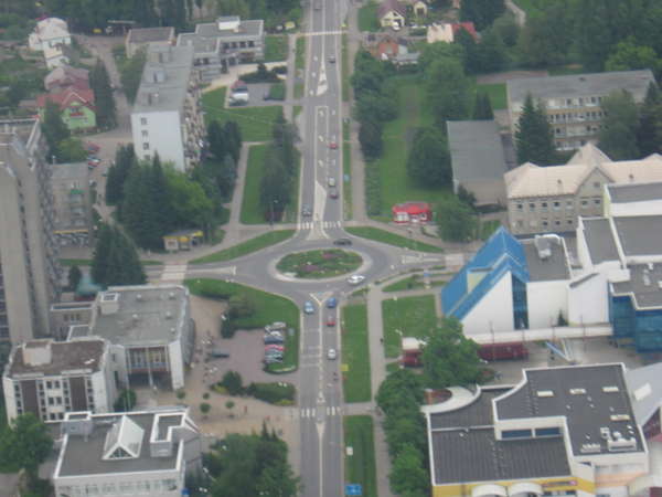 31982 B / 600 x 450 / Kopivnice - kruh ,muzeum.JPG