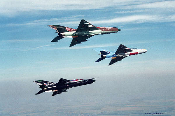 23405 B / 600 x 400 / MIG2106.jpg