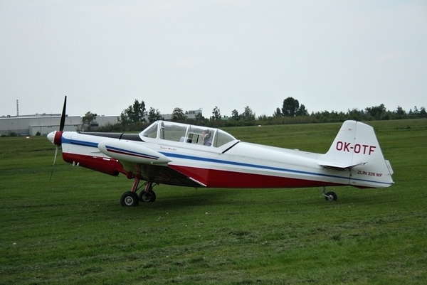 22598 B / 600 x 401 / IMG_1903.JPG