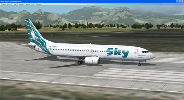 26293 B / 600 x 327 / SKYAIRLINES_SKH.JPG