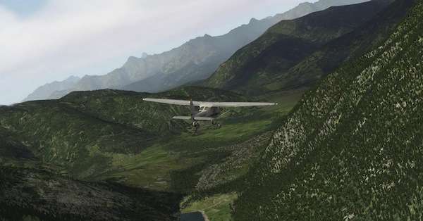 21937 B / 600 x 314 / Austria_Zell_am_See_Cessna_172SP_14.jpg