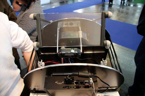 27746 B / 600 x 400 / IMG_2318.JPG