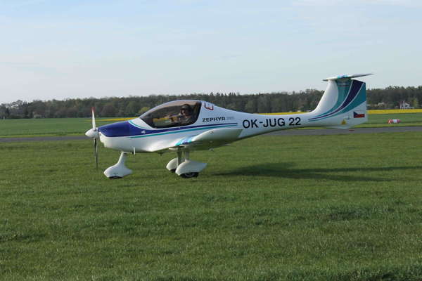 24131 B / 600 x 400 / IMG_4094.JPG