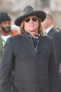 5822 B / 200 x 300 / val-kilmer-200x300.jpg