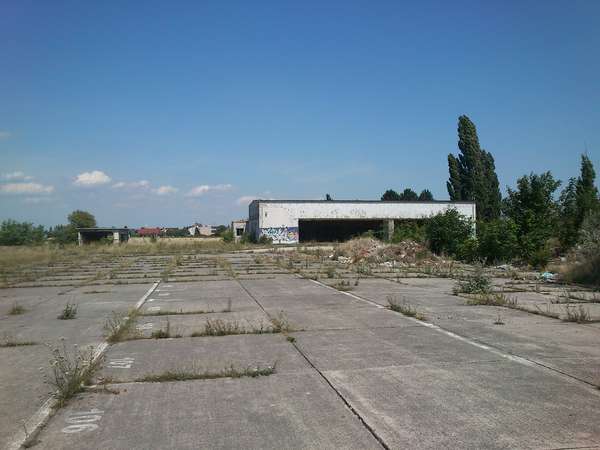 27473 B / 600 x 450 / DSC_0033.JPG