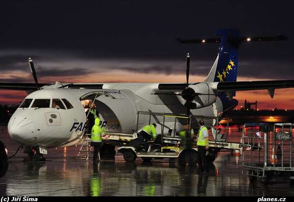 29422 B / 600 x 412 / atr72-202f-hb-afl-farnair-switzerland-fat-praha-ruzyne-prg-lkpr.jpg