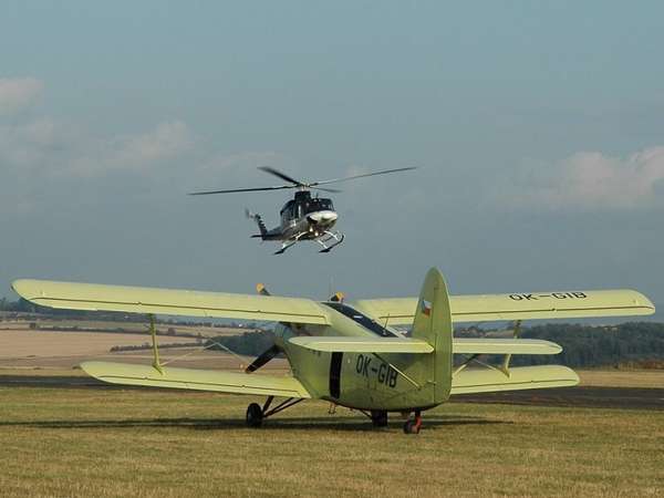 21183 B / 600 x 450 / an2-ok-gib-aeroklub-cr-horovice-lkhv.jpg
