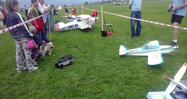 36975 B / 600 x 319 / vlek na �tart.jpg