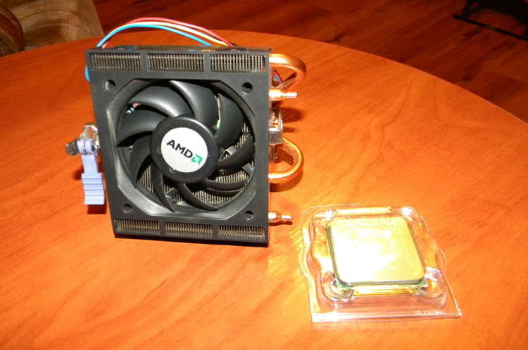 40048 B / 750 x 498 / AMD..JPG