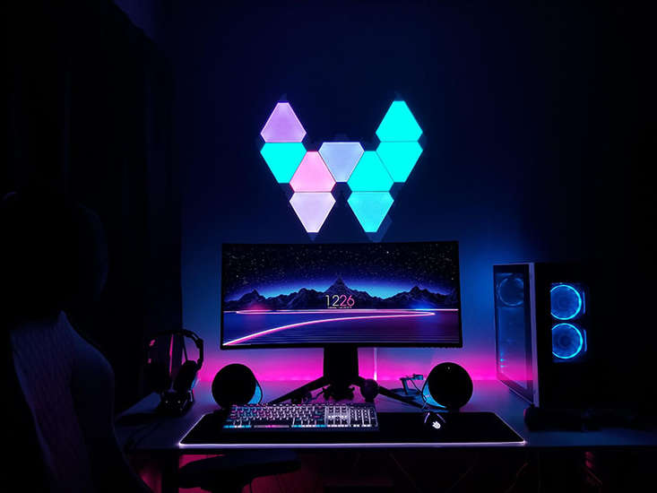 30810 B / 733 x 550 / pc4.jpg