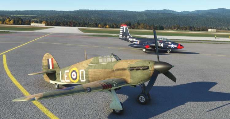 35183 B / 750 x 387 / Hawker Hurricane na Sliai.jpg