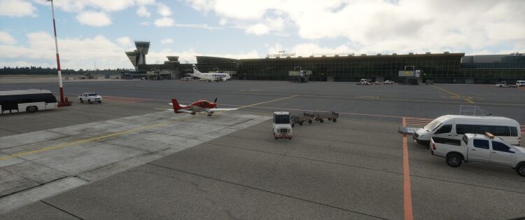 33505 B / 750 x 314 / Cirrus SR22 - 2024-06-13 06.34.01.jpg