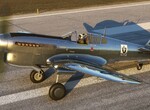 P-40F WarHawk pripravený na štart P-40F WarHawk pripravený na štart