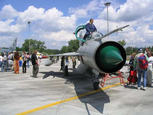 img_forumn/r30664_2.jpg (500x375)